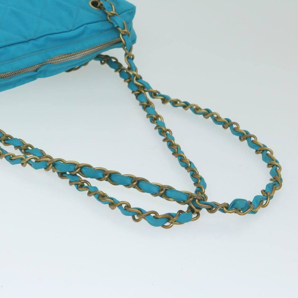 CHANEL Matelasse Shoulder Bag - Picture 11 of 16